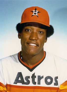 Astros legend J.R. Richard dies at 71